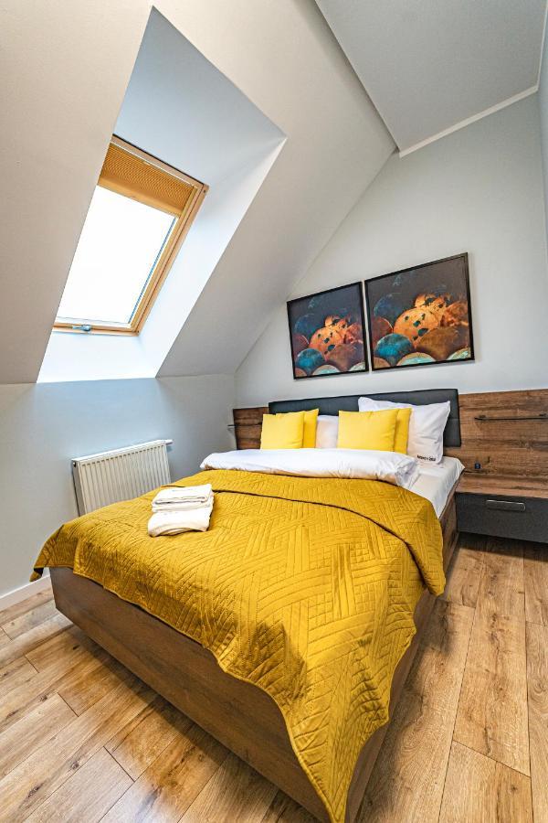 Apartament W Cieplicach Panorama Jelenia Góra Buitenkant foto